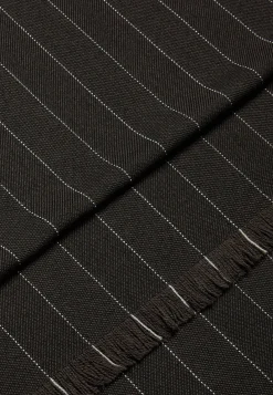 Boggi Milano Écharpe À Chevrons En Laine